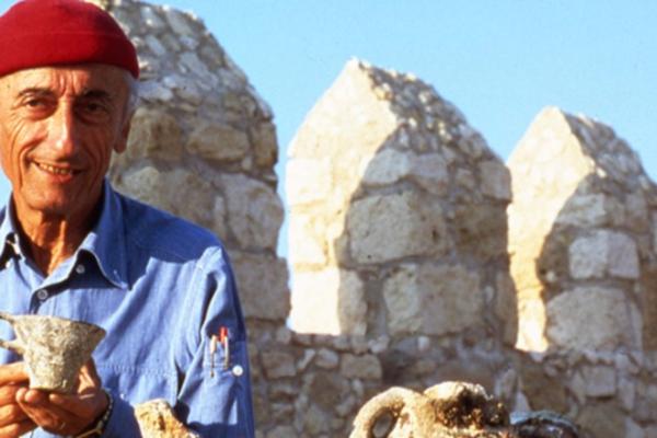 Le PNUD rend hommage au Commandant Jacques-Yves Cousteau Le PNUD rend hommage au Commandant Jacques-Yves Cousteau