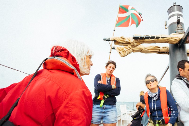 Francine Cousteau, Alice Bonnet (marin-pêcheur) et Isabelle Tinaud-Nouvian (conseillère municipale). Francine Cousteau, Alice Bonnet (marin-pêcheur) et Isabelle Tinaud-Nouvian (conseillère municipale).